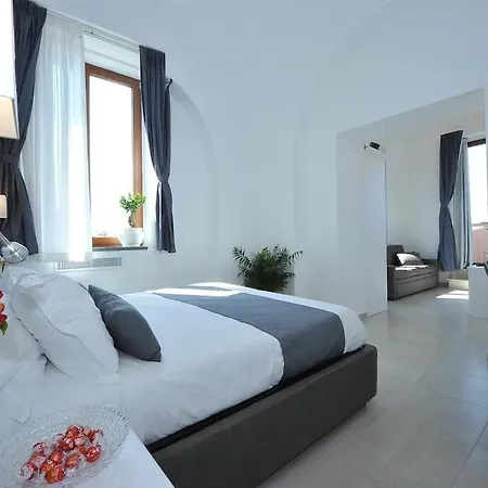 Sorrento Bay Hotel